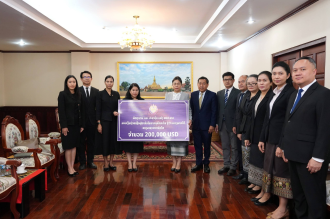 Laos provides flood relief assistance to southern Thailand